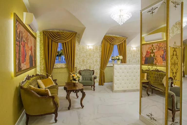 Grand Catherine Palace Hotel